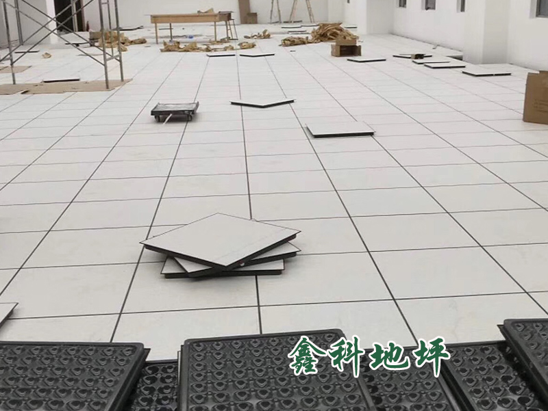 防靜電全鋼活動(dòng)地板